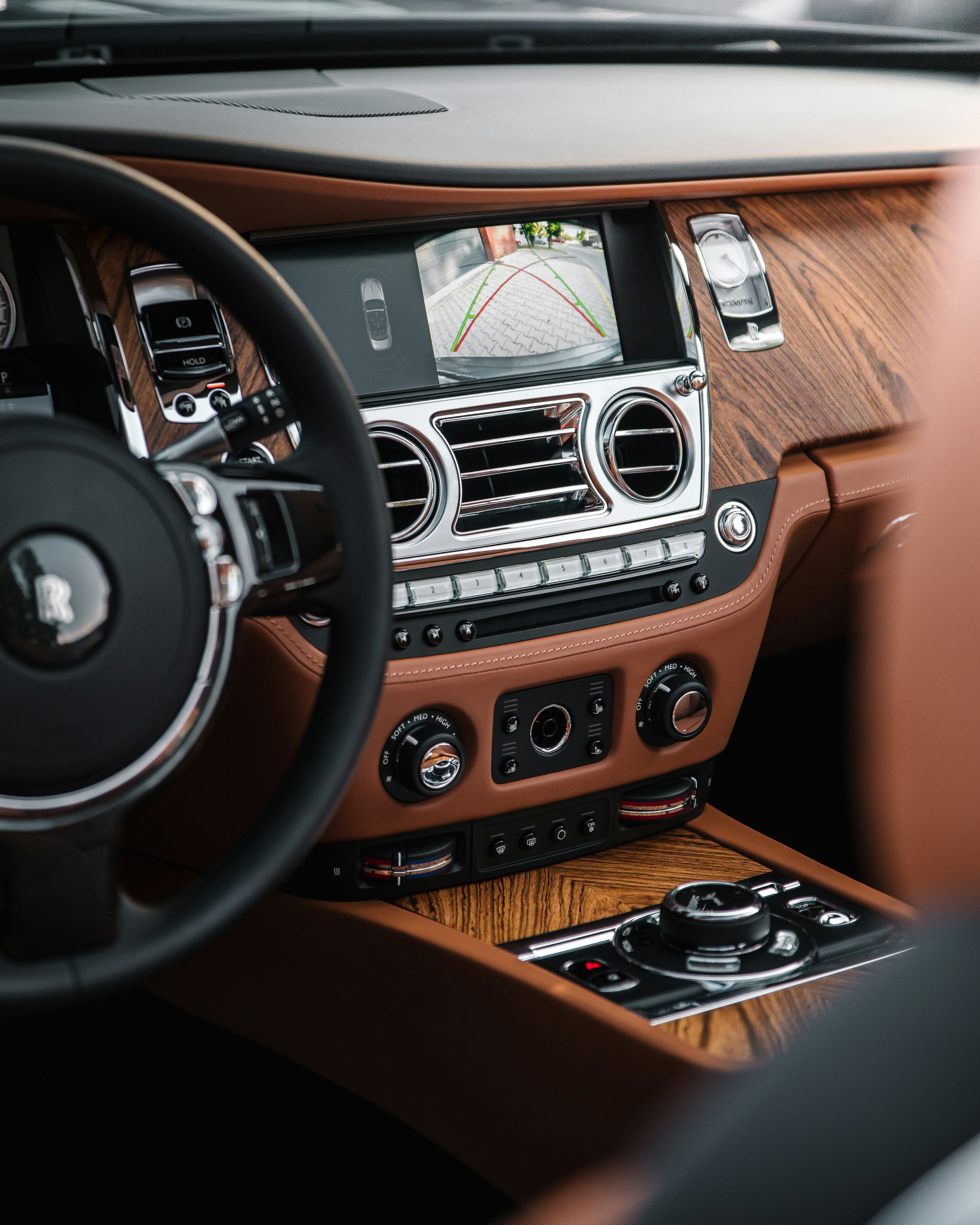 5 Unconventional Tips for a Showroom-Worthy Car Interior